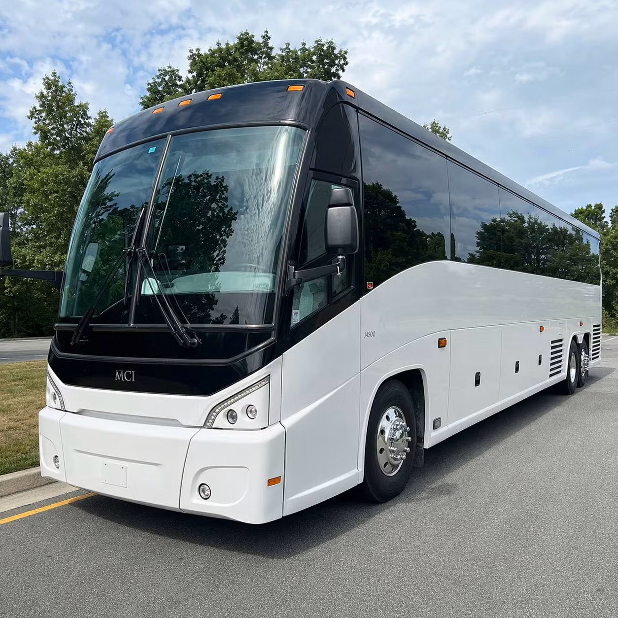 heading to portland seattle or beyond hillsboro groups travel farther with busrentalhillsboro com