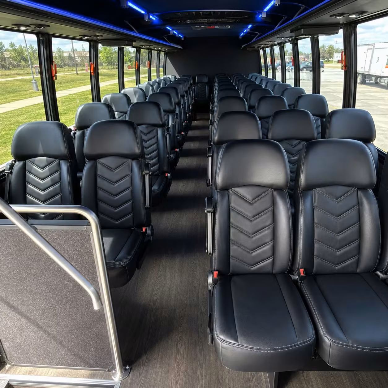 hillsboro 18 passenger minibus rental