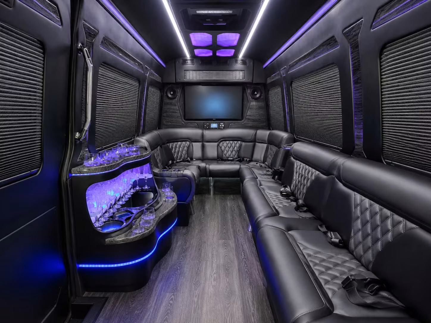 let busrentalhillsboro com handle multi day group travel from hillsboro oregon