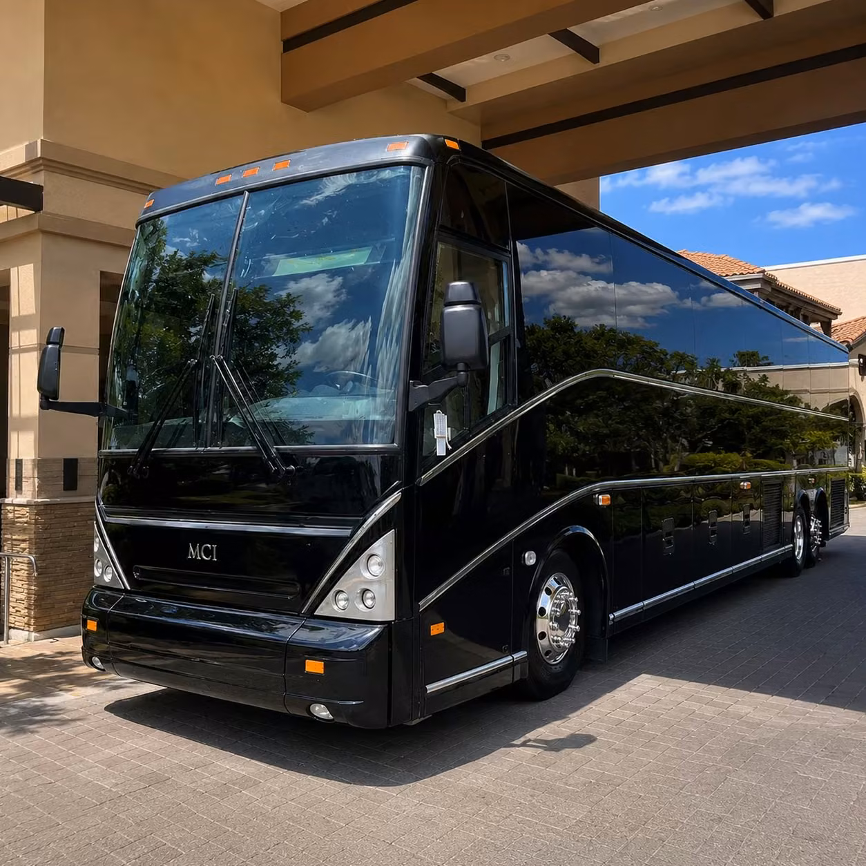 need transportation for festival weekends and multi day concert events near hillsboro